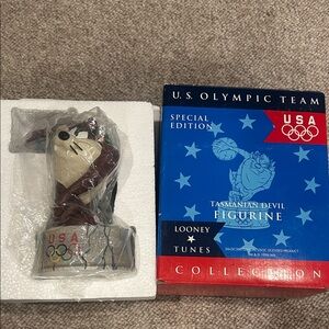 Looney Tunes Tasmanian Devil Olympic Figurine 1996